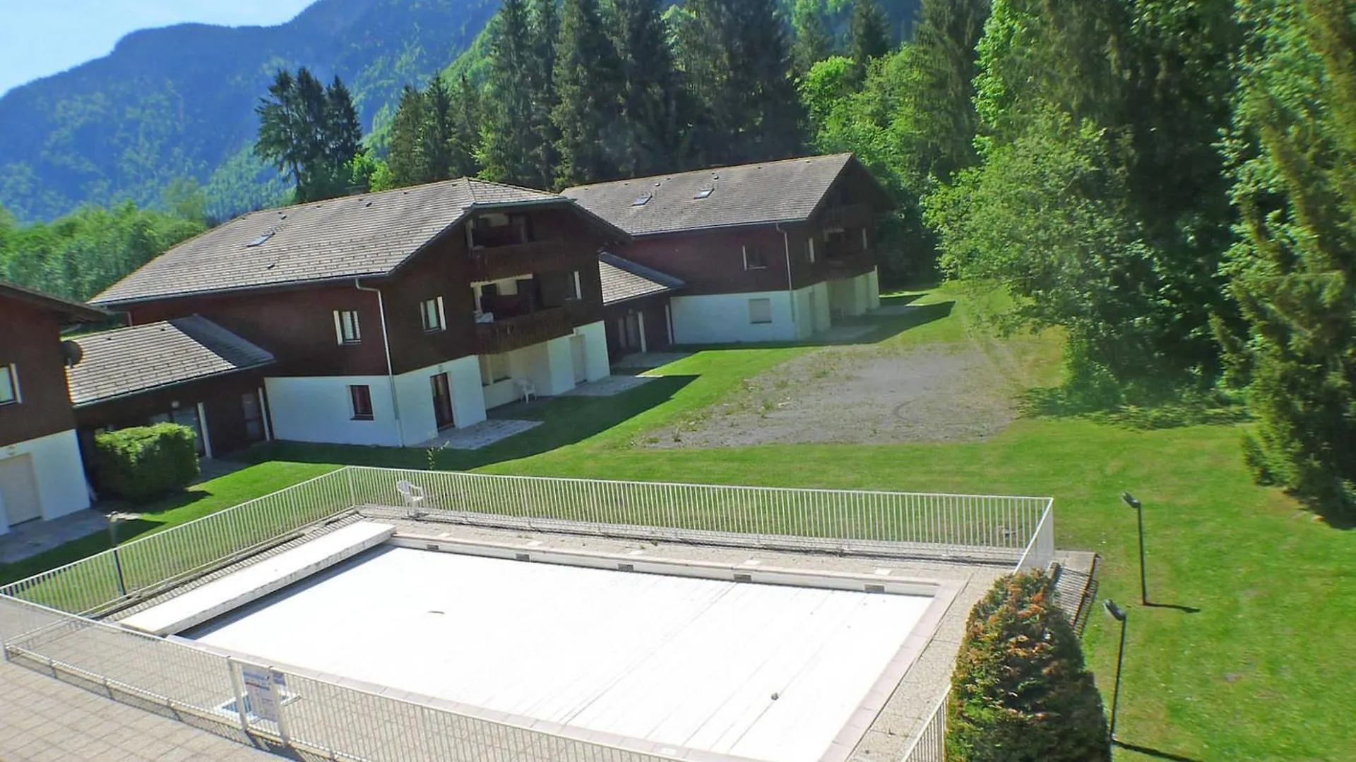 T2 Pour 6 Pers, Parking Et Services Inclus - Fr-1-629-145 Samoens