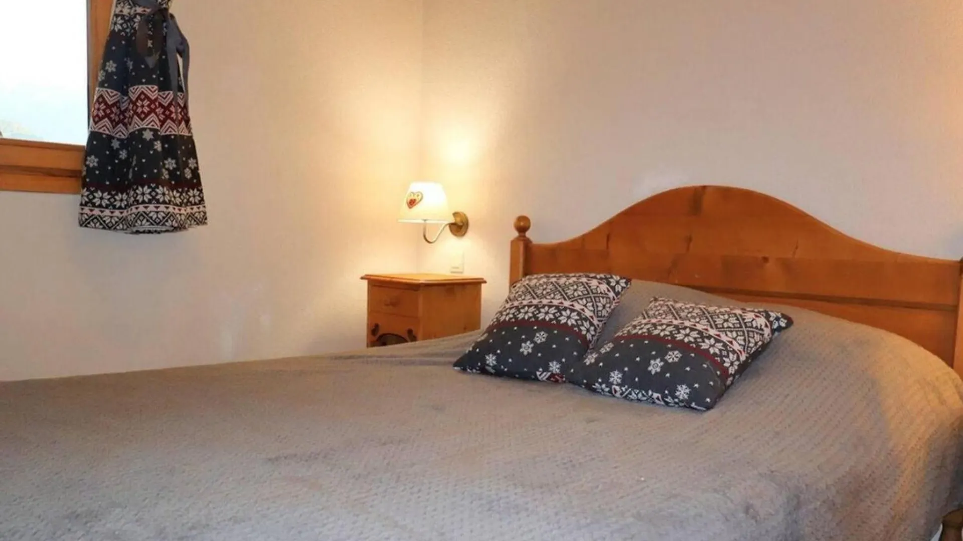 T2 Pour 6 Pers, Parking Et Services Inclus - Fr-1-629-145 Samoens
